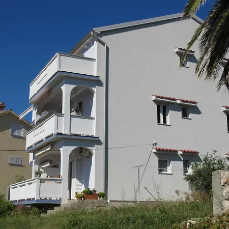 Hoba By Interhome Banjol