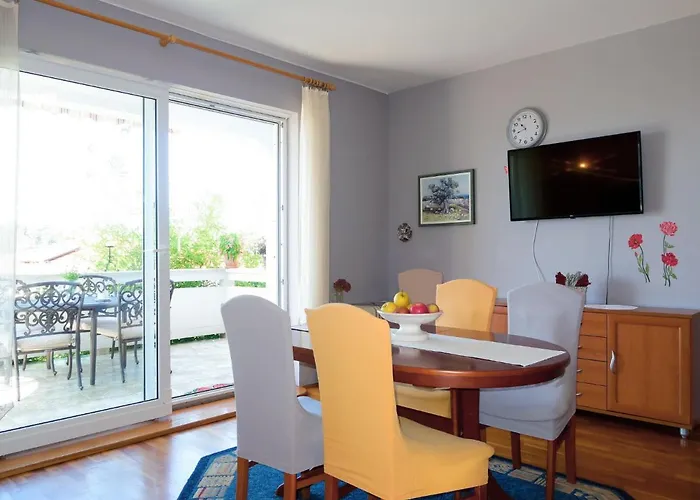 Hoba By Interhome Appartement Banjol