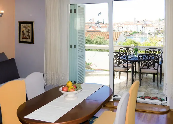 Hoba By Interhome Appartement Banjol