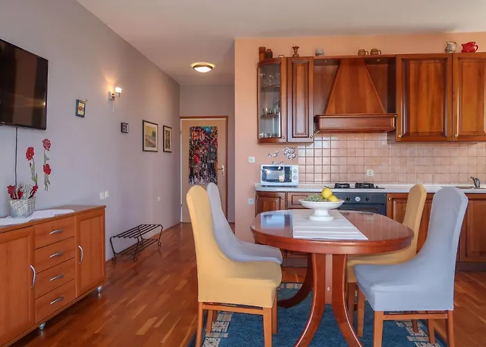 Hoba By Interhome Appartement Banjol